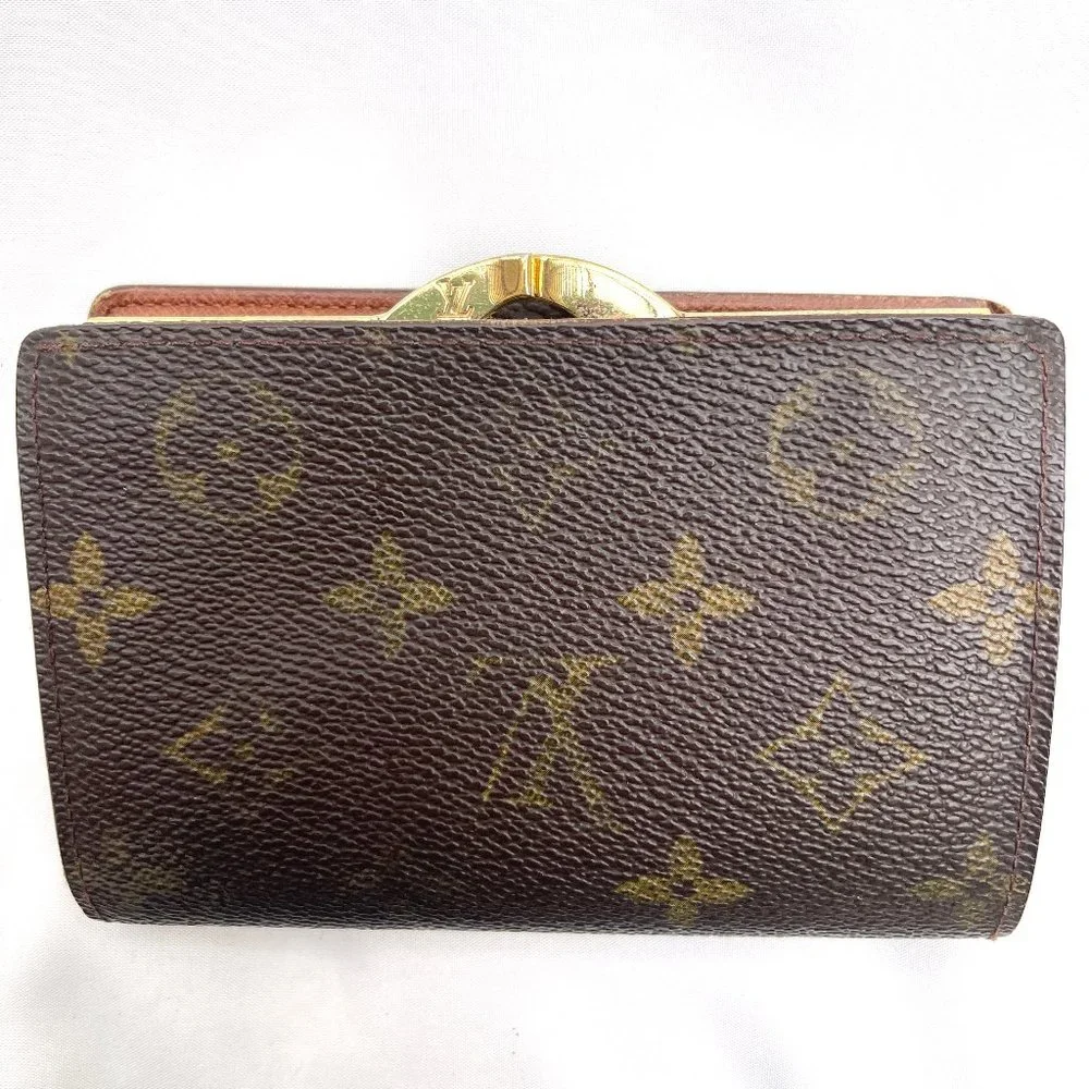 Auc Louis Vuitton French Style Port Monogram Wallet